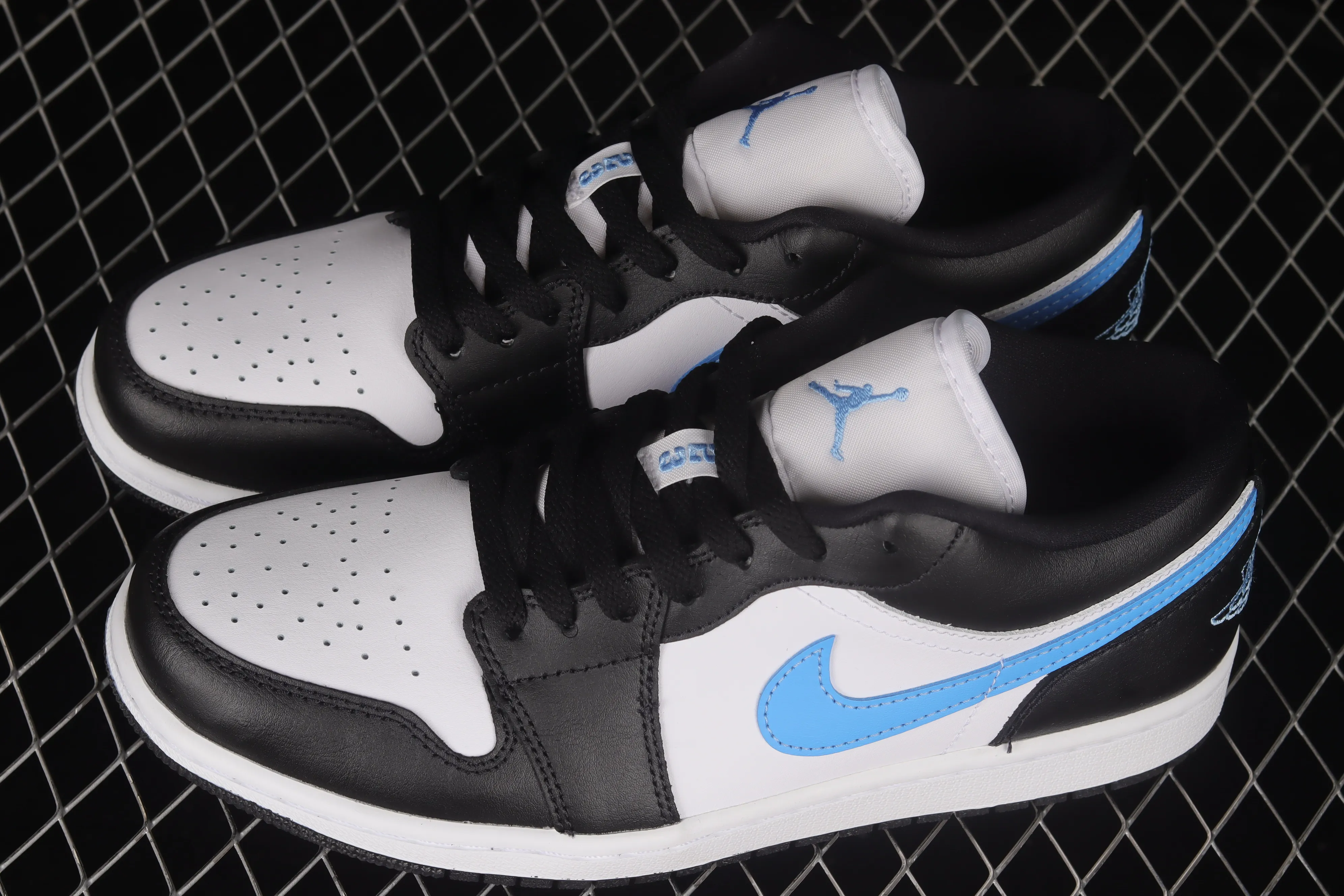 All categories Air Jordan Jordan series basketball shoes Air Jordan 1 Low G version pure original Air Jordan AJ1 Low AJ1 Joe 1 black blue and white low-top cultural leisure sports basketball shoes DC0774-041